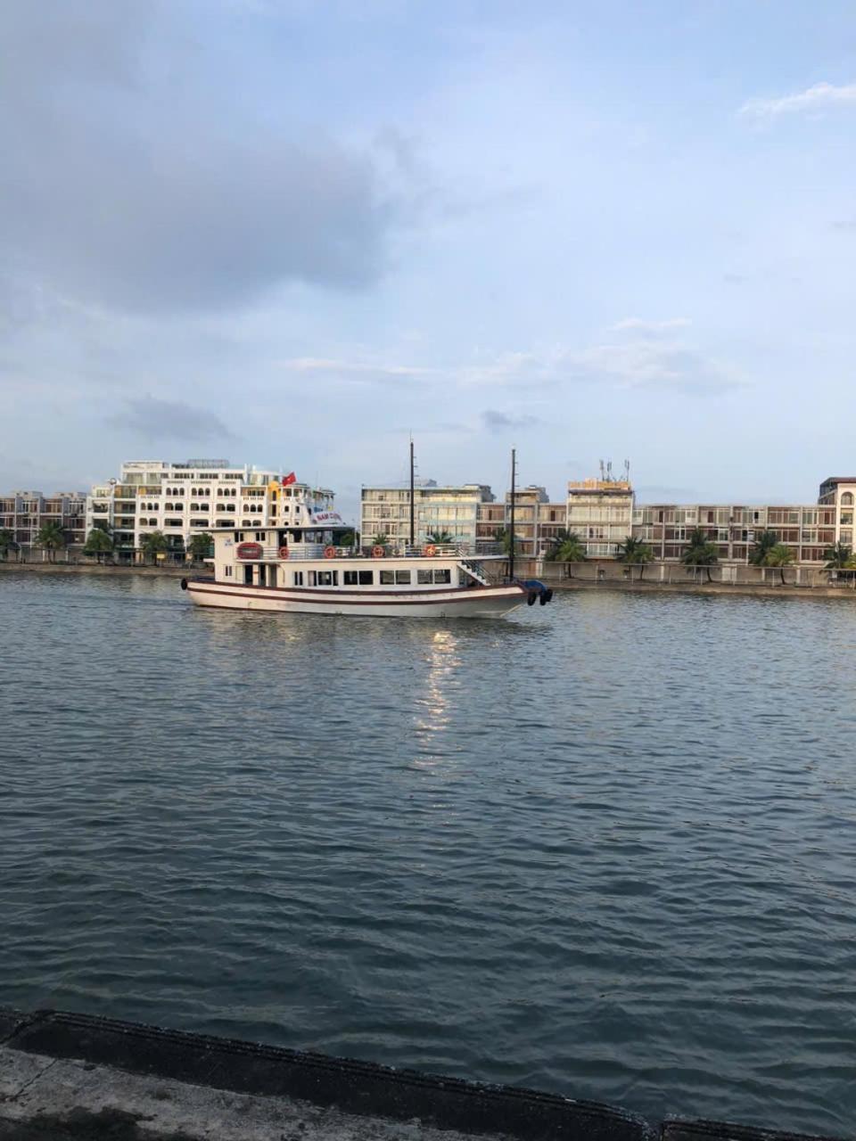 Hotel Tuan Chau Hqt Ha Long Exterior foto